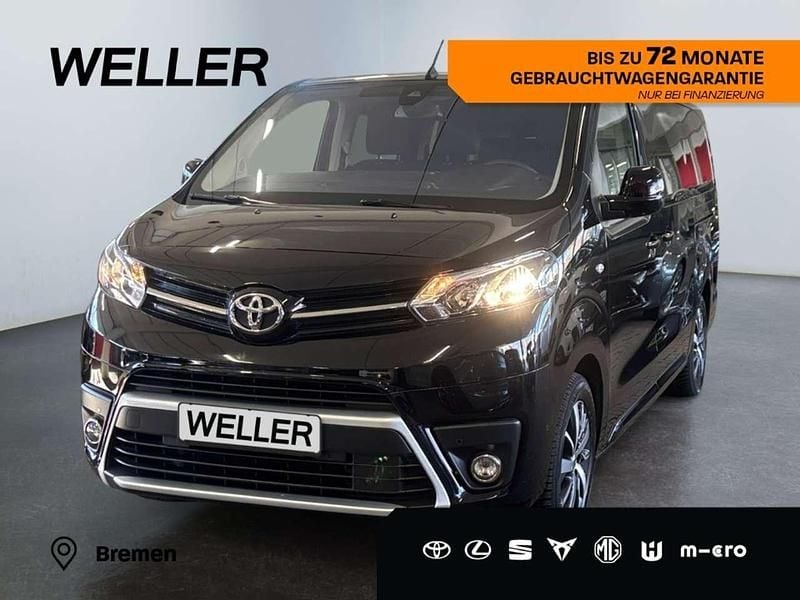 Graphitschwarz metallic Gebraucht 2023 Toyota Proace Verso Comfort Kombi | 32.980 € (Superpreis) - Bild 1/4