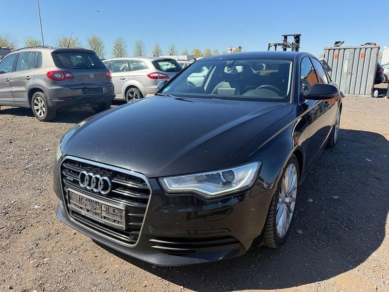 Gebraucht Audi A6 Ambiente 245 PS (180 kW) 2012 Schwarz Limousine