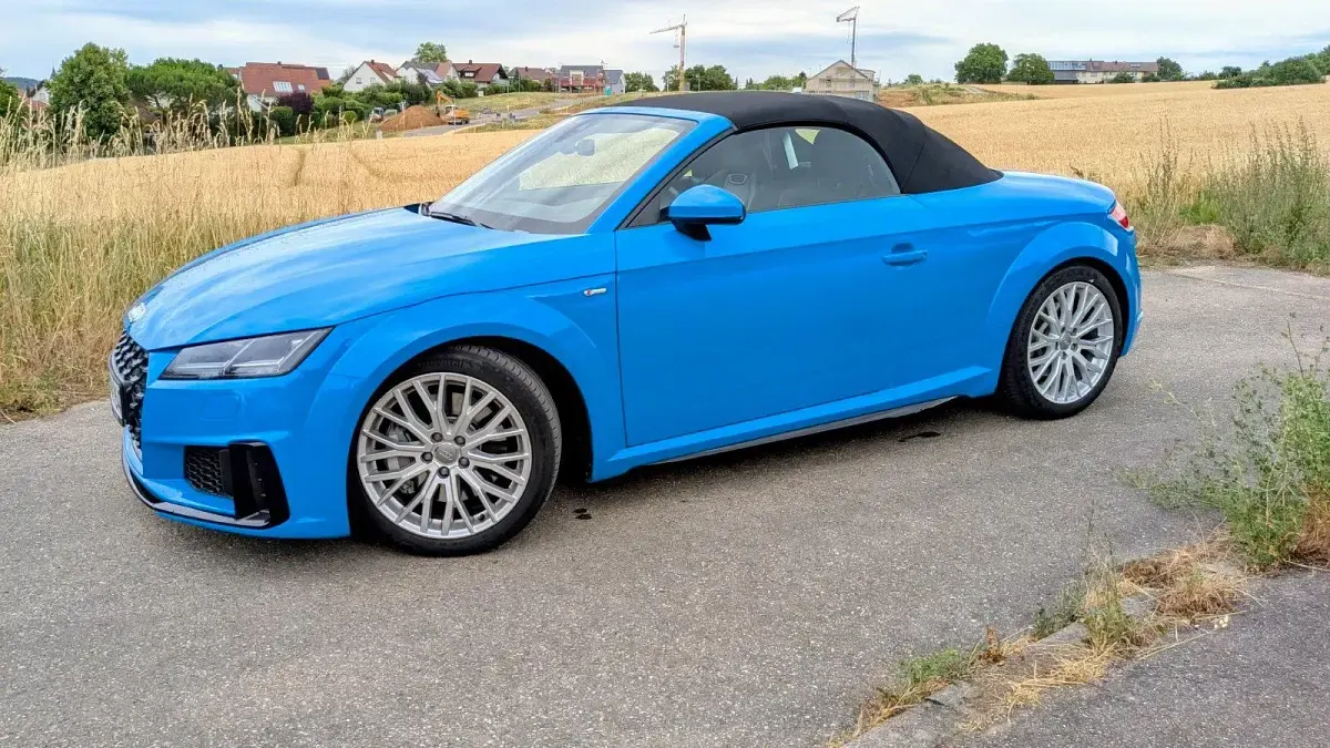 Gebraucht Audi TT Roadster 245 PS (180 kW) 2019 Blau Cabrio