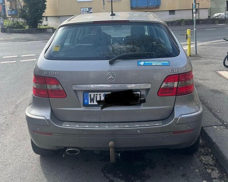 Gebraucht Mercedes B180 109 PS (80 kW) 2007 Grau Van / Kleinbus