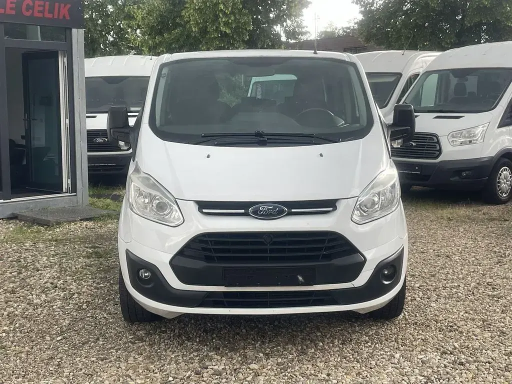 Gebraucht Ford Tourneo Custom Trend 101 PS (74 kW) 2014 Weiß Van