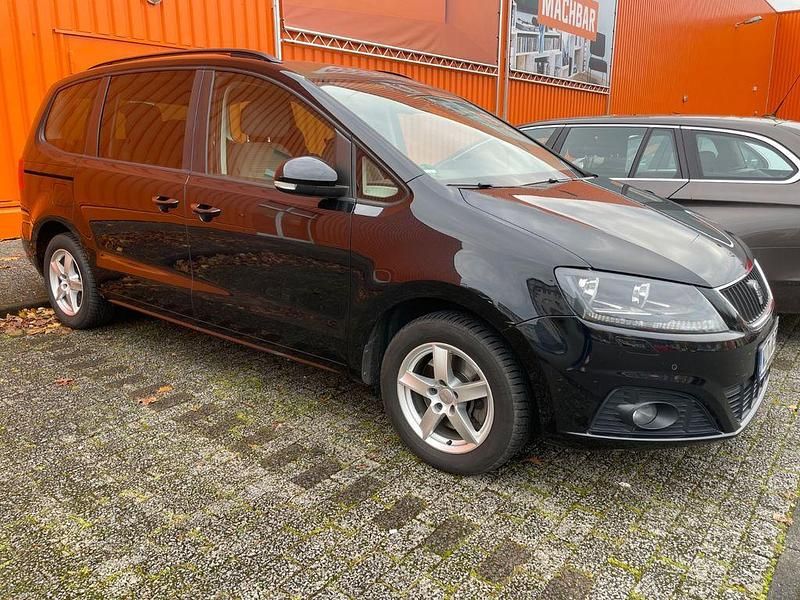 Gebraucht Seat Alhambra 140 PS (102 kW) 2012 Schwarz Van / Kleinbus