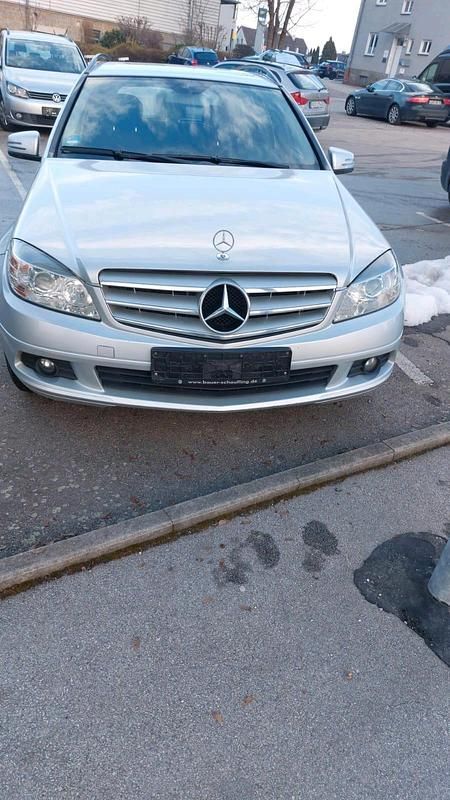 Gebraucht Mercedes C200 136 PS (100 kW) 2009 Silber Kombi