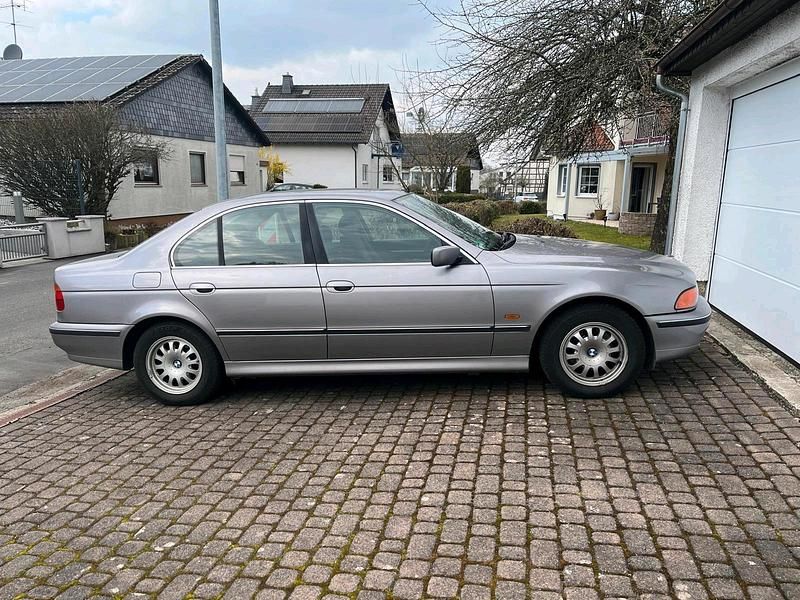 Gebraucht BMW 528 193 PS (141 kW) 1997 Limousine