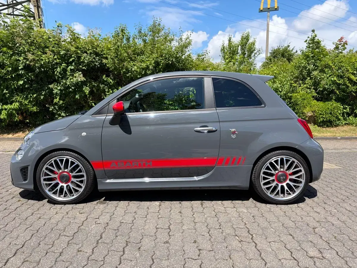 Gebraucht Abarth 595 Basis 145 PS (106 kW) 2016 Grau Kleinwagen