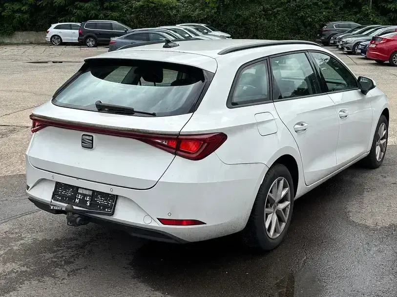 Gebraucht Seat Leon ST Style 150 PS (110 kW) 2021 "candy" weiss Kombi