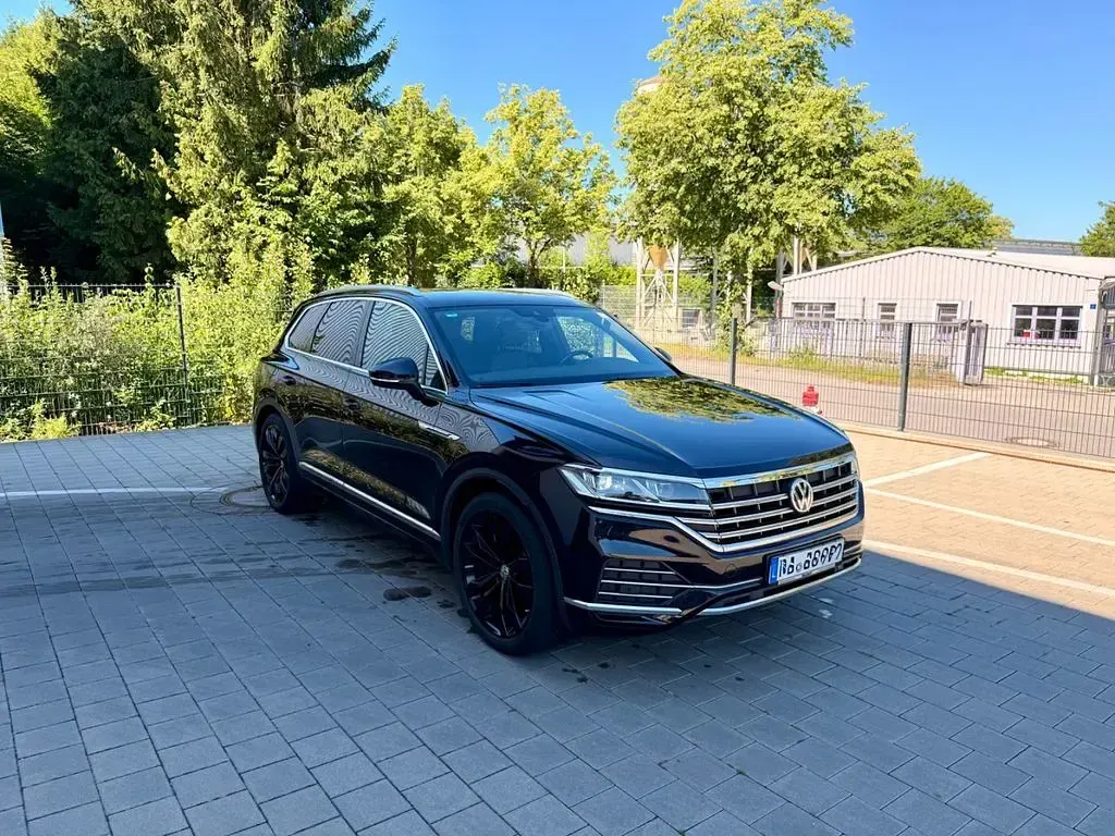 Gebraucht VW Touareg Elegance 286 PS (210 kW) 2018 Schwarz SUV