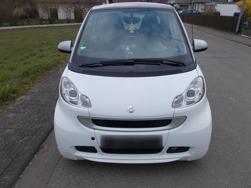 Gebraucht Smart ForTwo Coupé Pulse 71 PS (52 kW) 2011 Weiß Coupé