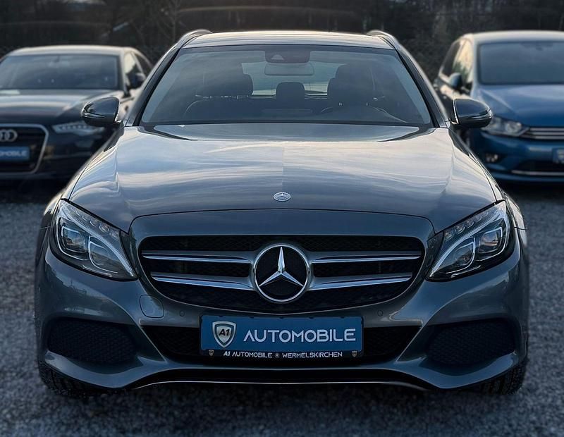Gebraucht Mercedes C250 204 PS (150 kW) 2017 Grau Kombi