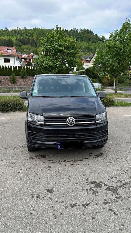 Schwarz Gebraucht 2017 VW T6 Van | 12.300 € (Superpreis) - Bild 1/4