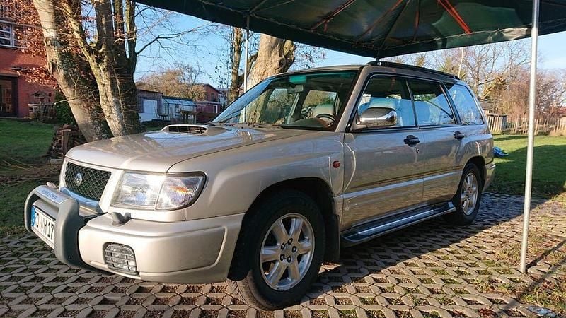 Gebraucht Subaru Forester 170 PS (125 kW) 1998 Silber SUV