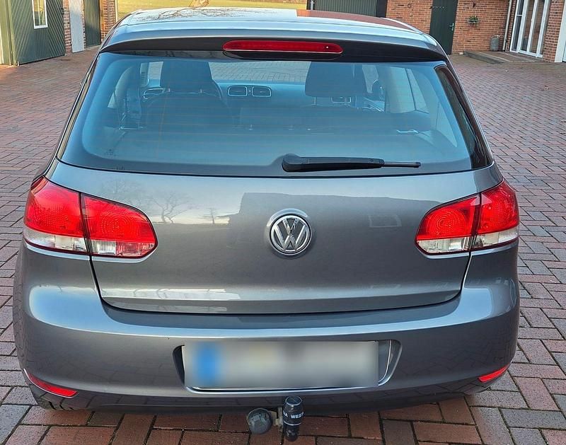 Gebraucht VW Golf VI Trendline 80 PS (58 kW) 2010 Grau Kleinwagen