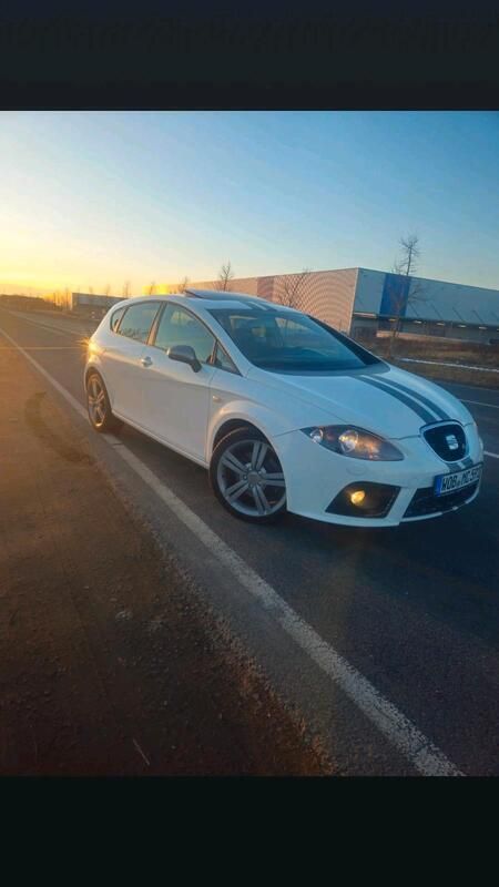 Weiß Gebraucht 2007 Seat Leon FR Kleinwagen | 6.000 € (Teuer) - Bild 1/4