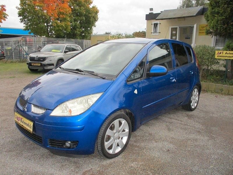 Gebraucht Mitsubishi Colt Motion 75 PS (55 kW) 2006 Blau Kleinwagen