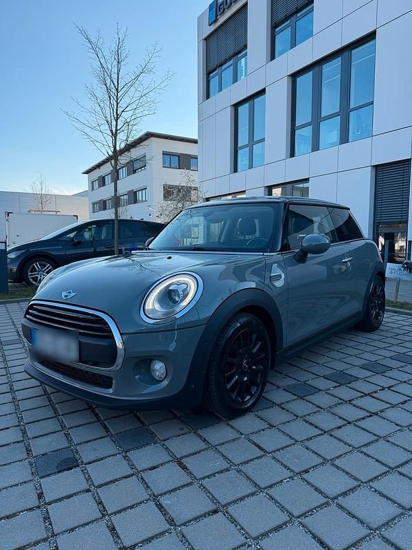 Usata Mini ONE 102 CV (75 kW) 2016 Grigio Utilitaria