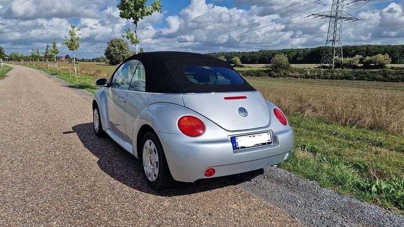 Gebraucht VW Beetle Cabriolet 102 PS (75 kW) 2007 Silber Cabrio