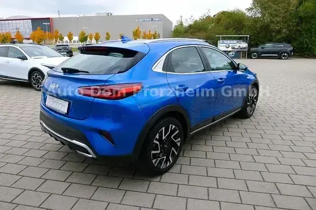 Gebraucht Kia XCeed Comfort 140 PS (102 kW) 2025 Blau SUV