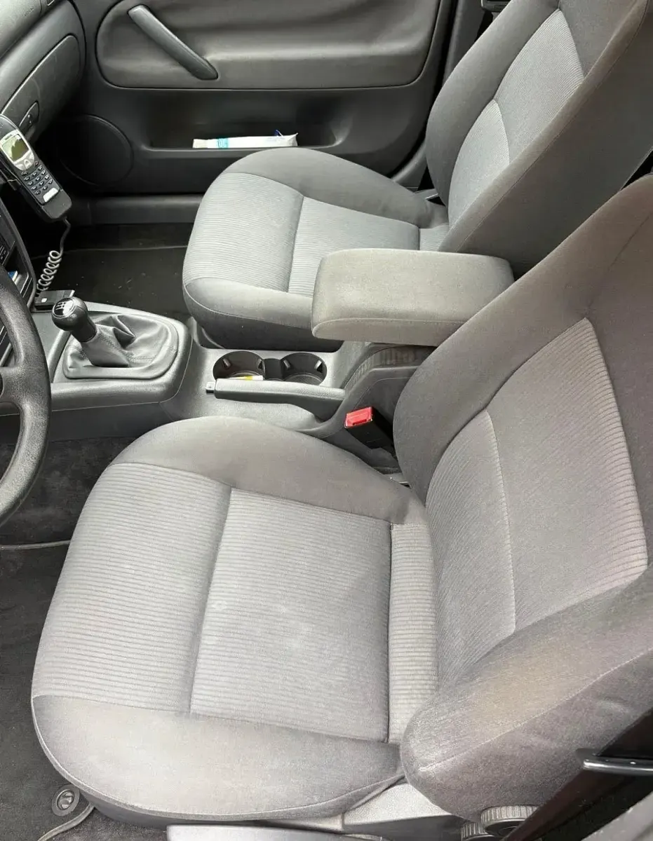 Usata VW Passat 101 CV (74 kW) 2004 Nero Station wagon