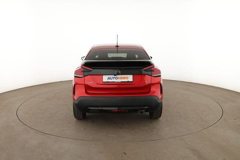 Gebraucht Citroën C4 Shine 131 PS (96 kW) 2021 Rot Limousine