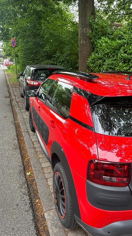 Gebraucht 2015 Citroën C4 Cactus Kleinwagen | 6.399 € (Guter Preis) - Bild 1/4