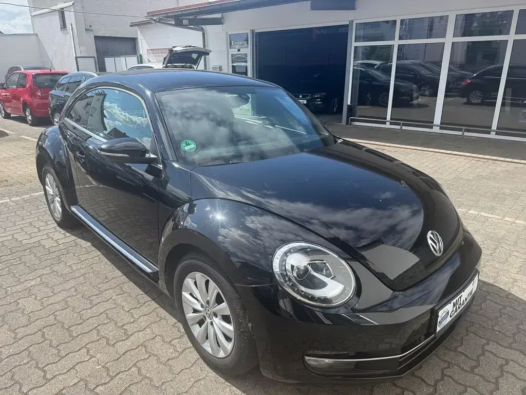 Gebraucht VW Beetle Design 105 PS (77 kW) 2012 Schwarz Kleinwagen