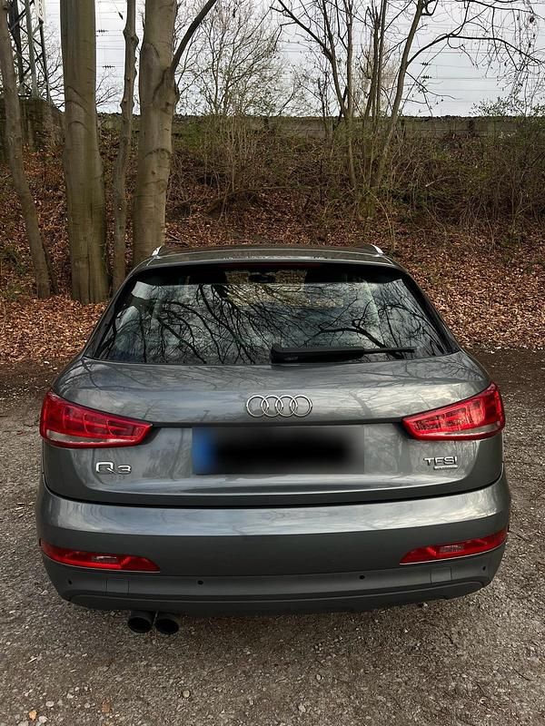 Gebraucht Audi Q3 211 PS (155 kW) 2011 Grau SUV