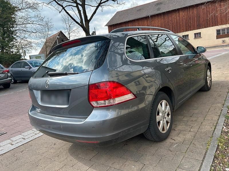 Gebraucht VW Golf V 105 PS (77 kW) 2009 Kombi