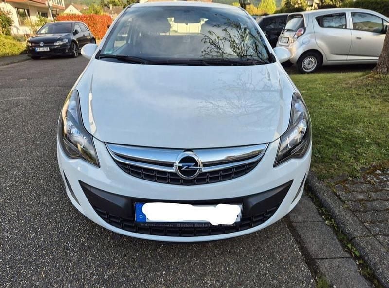 Gebraucht Opel Corsa 69 PS (50 kW) 2014 Weiß Kleinwagen