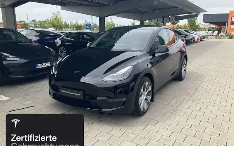 Used Tesla Model Y 273 kW (372 HP) 2022 Black SUV