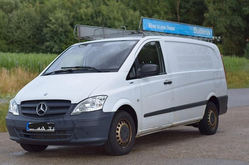 Weiß Gebraucht 2012 Mercedes Vito Van / Kleinbus | 5.990 € (Superpreis) - Bild 1/4