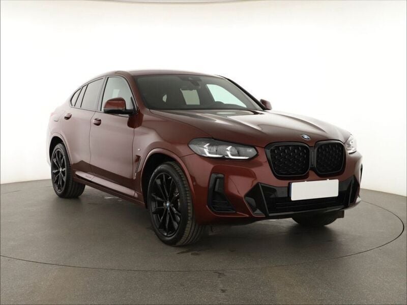 Rot Gebraucht 2023 BMW X4 Sport Line SUV | 51.408 € (Superpreis) - Bild 1/4
