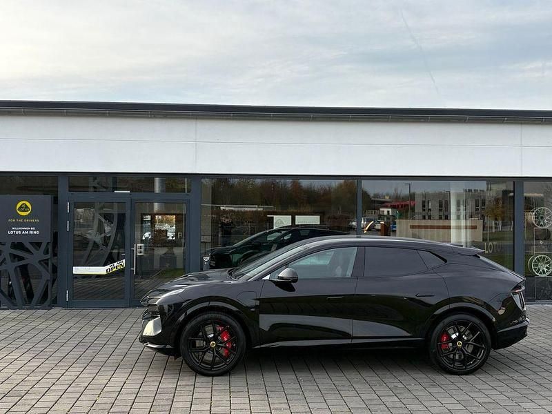 Neu Lotus Eletre 450 kW (612 PS) 2025 Schwarz SUV