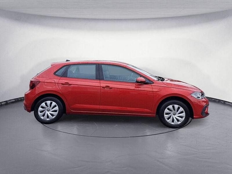 Gebraucht VW Polo Life 80 PS (58 kW) 2025 Kings red metallic Kleinwagen