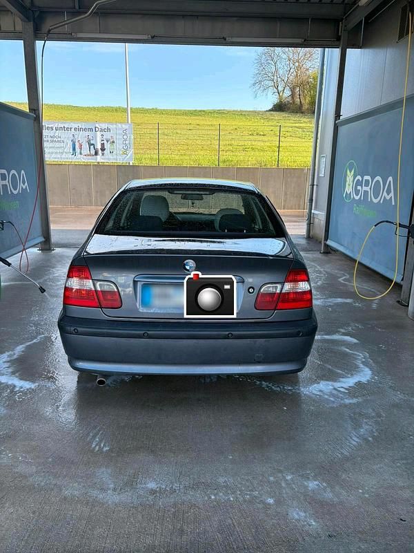 Gebraucht BMW 318 143 PS (105 kW) 2002 Andere farben Limousine