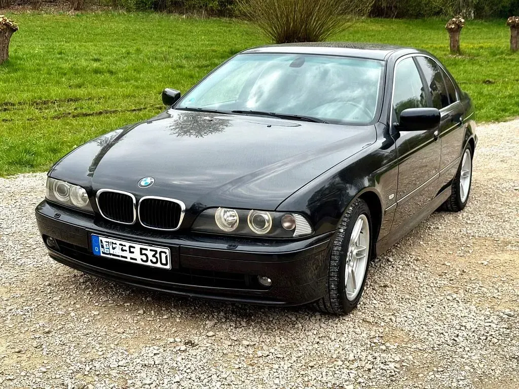 Gebraucht BMW 530 Performance 231 PS (169 kW) 2001 Schwarz Limousine