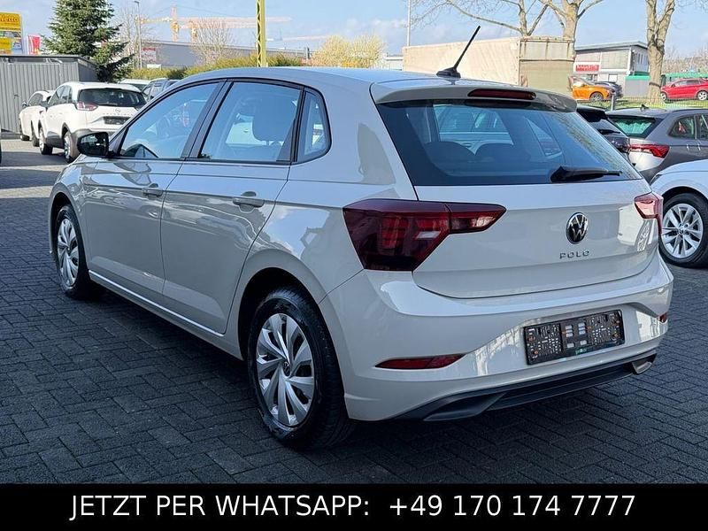 Gebraucht VW Polo 80 PS (58 kW) 2022 Grau Kleinwagen
