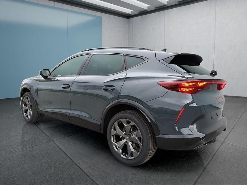 Neu Cupra Formentor 150 PS (110 kW) 2026 Blau SUV