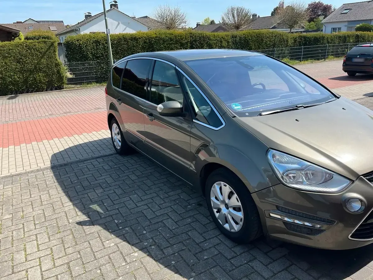 Second-hand Ford S-MAX S 140 CP (102 kW) 2010 Maro Monovolum