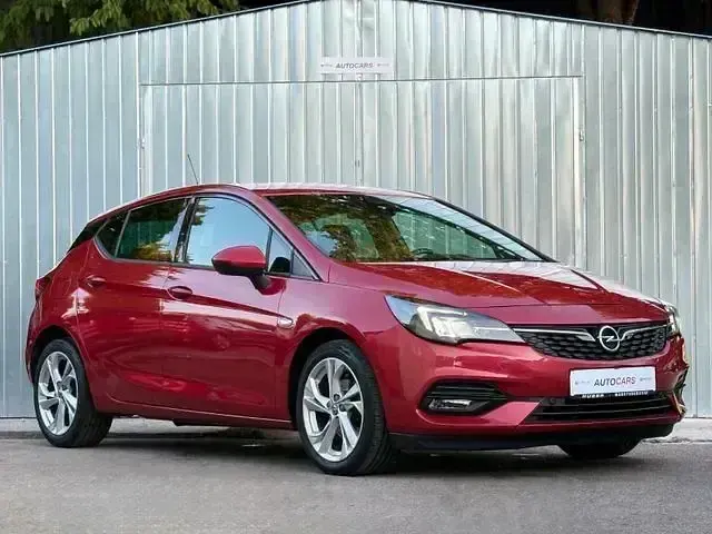 Gebraucht Opel Astra GS Line 146 PS (107 kW) 2021 Andere Limousine