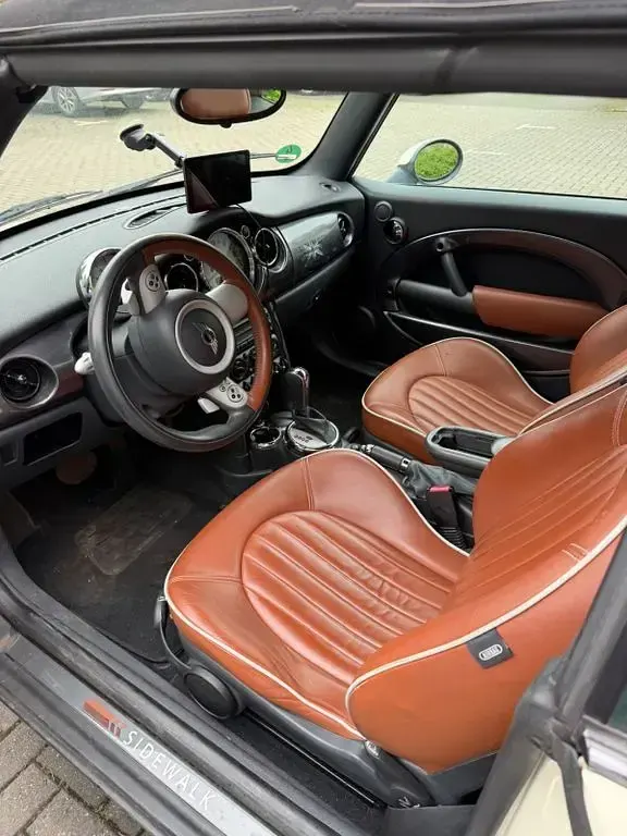 Gebraucht Mini Cooper Cabriolet 116 PS (85 kW) 2008 Weiß Cabrio