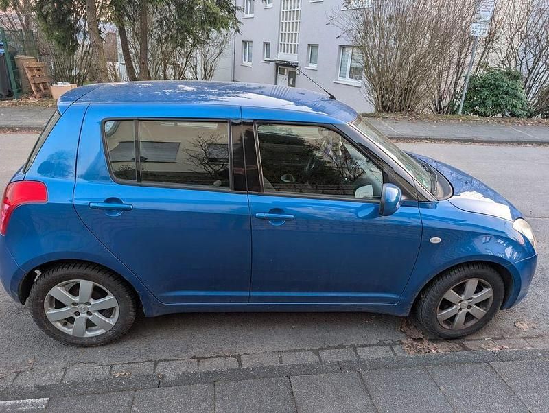 Gebraucht Suzuki Swift Comfort 92 PS (67 kW) 2008 Blau Kleinwagen