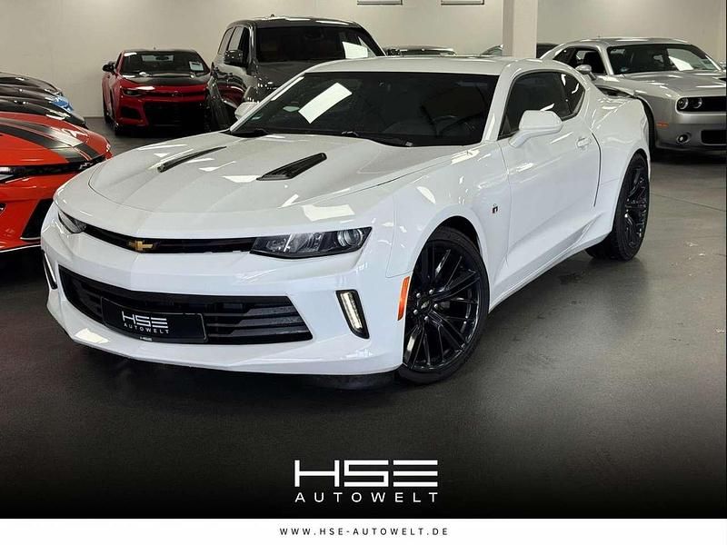 Weiß Gebraucht 2018 Chevrolet Camaro Coupé | 22.990 € (Fairer Preis) - Bild 1/3
