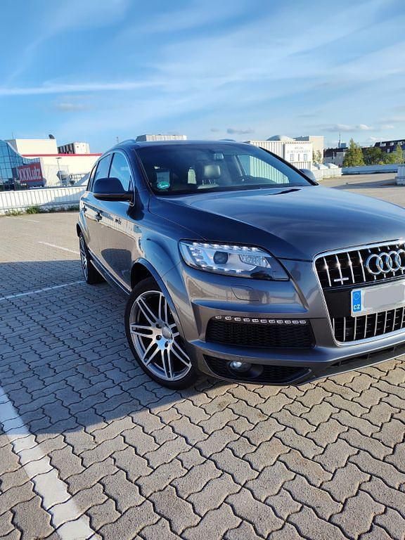 Gebraucht Audi Q7 Sport 245 PS (180 kW) 2015 Grau SUV