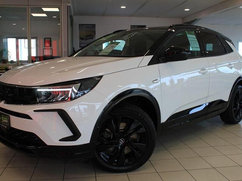 Gebraucht Opel Grandland X GS Line 224 PS (164 kW) 2022 Jade weiss SUV