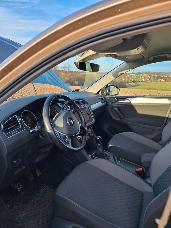 Gebraucht VW Tiguan Comfortline 150 PS (110 kW) 2017 Andere farben SUV