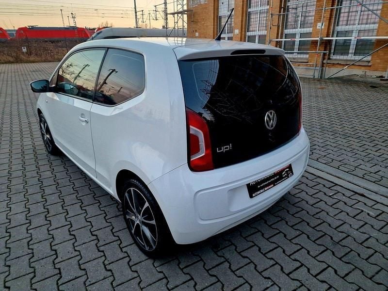 Usado VW up! move up! 60 CV (44 kW) 2014 Blanco Utilitario