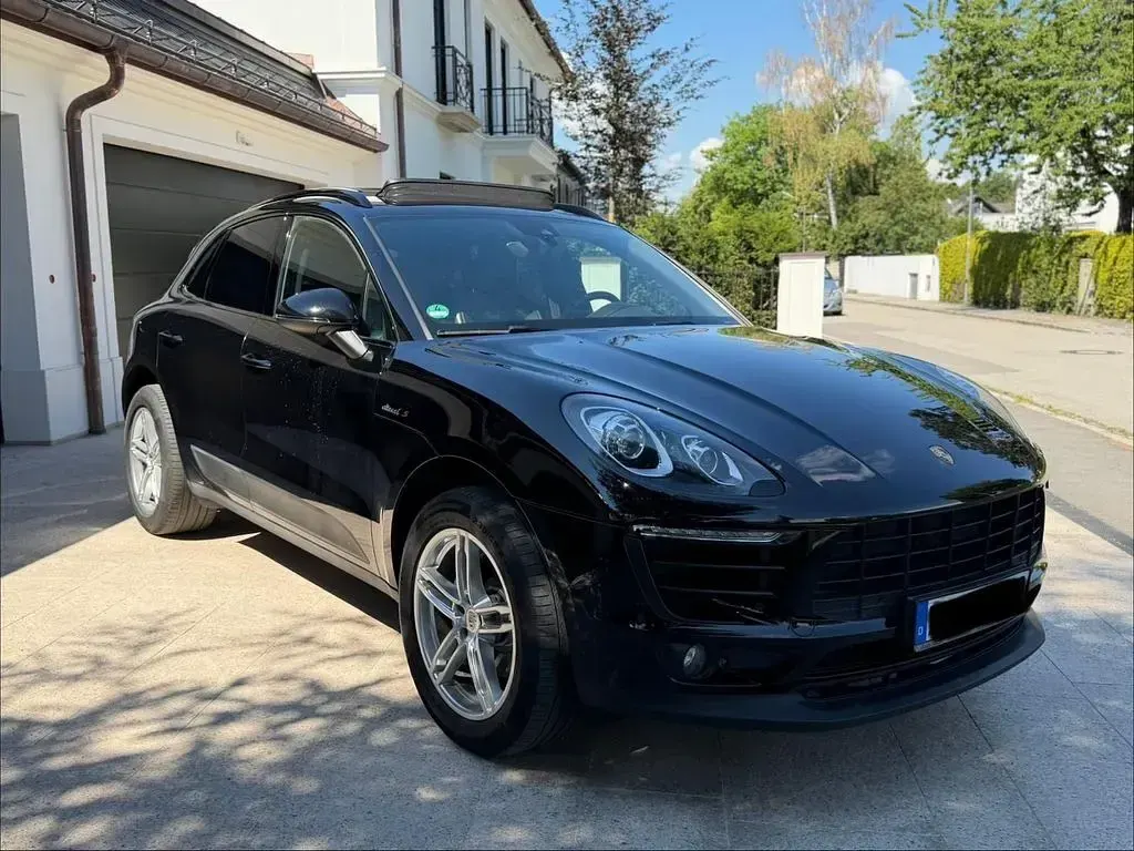 Gebraucht Porsche Macan 258 PS (189 kW) 2016 Schwarz SUV