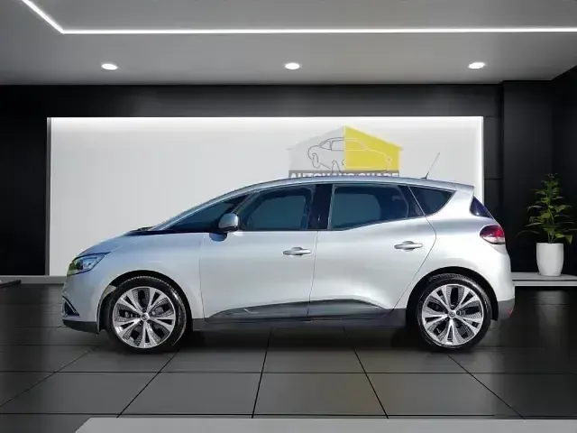 Gebraucht Renault Scénic III Experience 110 PS (80 kW) 2016 Silber Van / Kleinbus