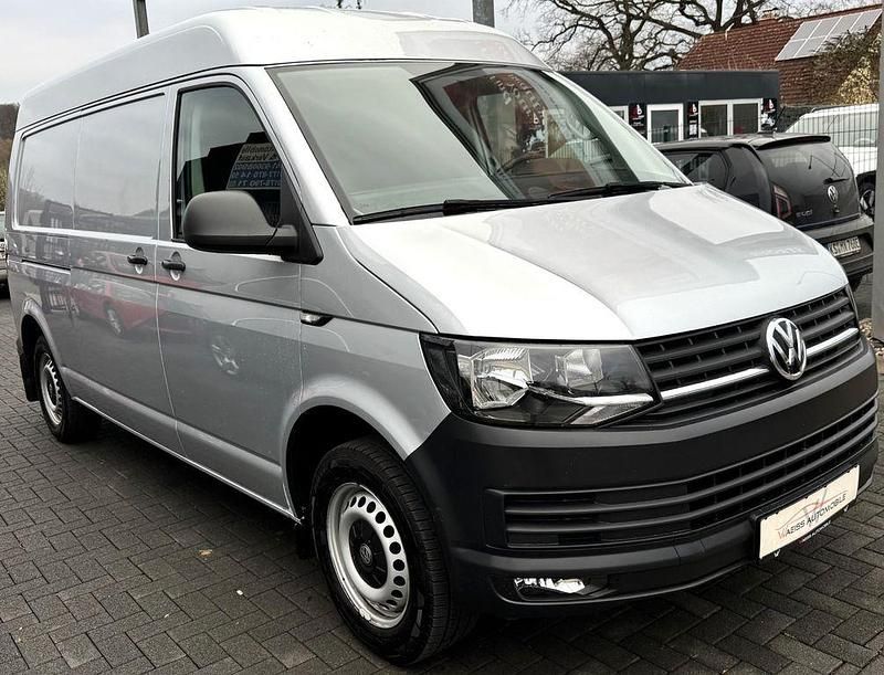 Silber Gebraucht 2018 VW Transporter Van | 14.999 € - Bild 1/3