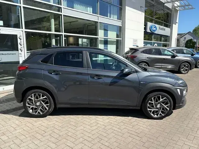Gebraucht Hyundai Kona Advantage 141 PS (103 kW) 2020 Mic (grau SUV